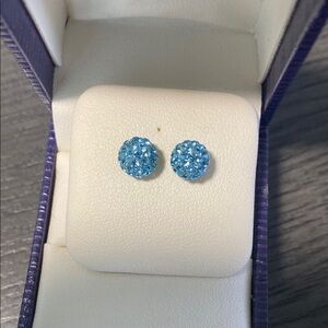 10k Gold Blue Crystal Stud Earrings!